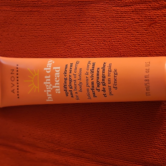 Body Lotion Aromatherapy Bright Day Ahead Citrus Ginger . - Picture 2 of 5